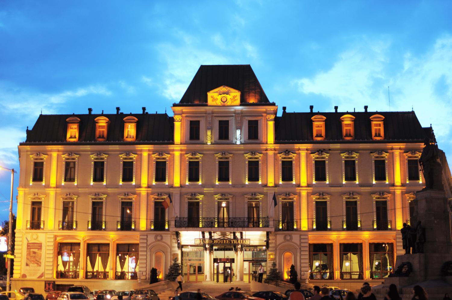Grand Hotel Traian Jászvásár Kültér fotó